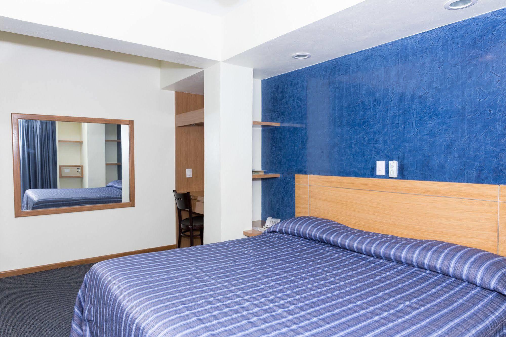 Hotel Roble เม็กซิโกซิตี้ ภายนอก รูปภาพ
