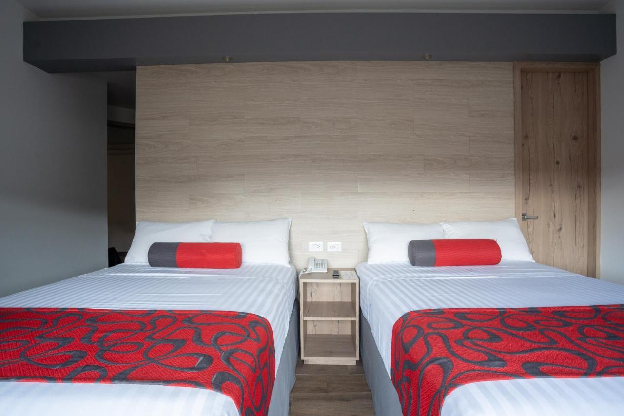 Hotel Roble เม็กซิโกซิตี้ ภายนอก รูปภาพ